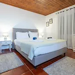 Casa Do Moinho - Garden & Sea View Retreat
