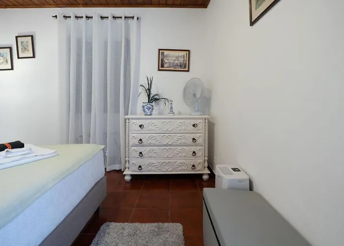 게스트하우스 Casa Do Moinho - Garden & Sea View Retreat