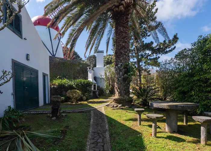 Casa Do Moinho - Garden & Sea View Retreat Ponta Delgada