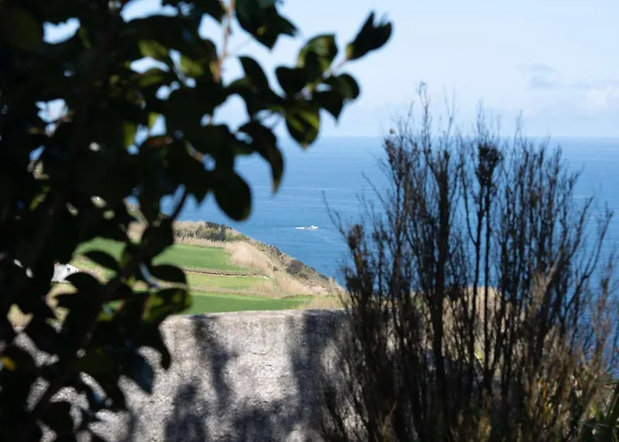 게스트하우스 Casa Do Moinho - Garden & Sea View Retreat Ponta Delgada