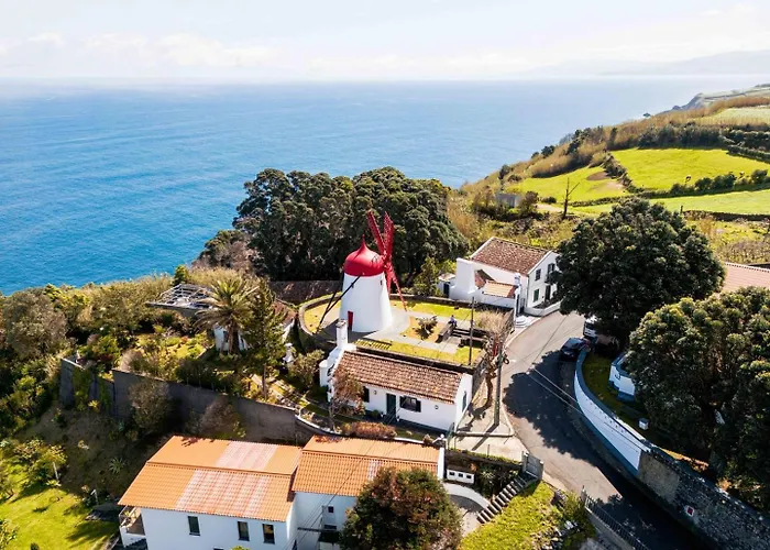 Casa Do Moinho - Garden & Sea View Retreat